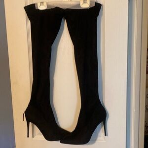 NEW women’s Black suede over the knee boots